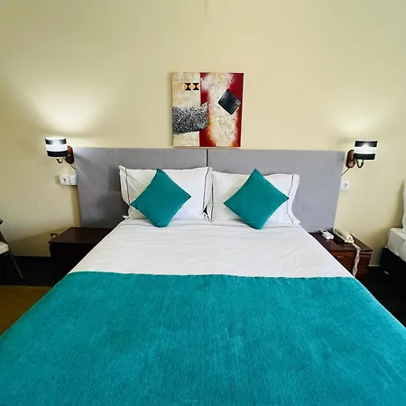 Hotel Colmeia-2