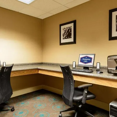Hampton Inn Mt. Vernon-3