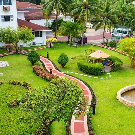 Hulhule Island Hotel- Private Beach Access & Airport Pick-Up And Drop-2