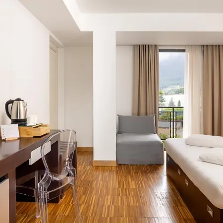 Astoria Resort-3