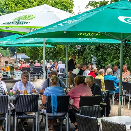 Sport- und Tagungshotel De Poort-2
