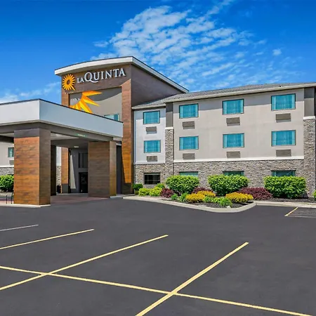 La Quinta By Wyndham Batavia-3