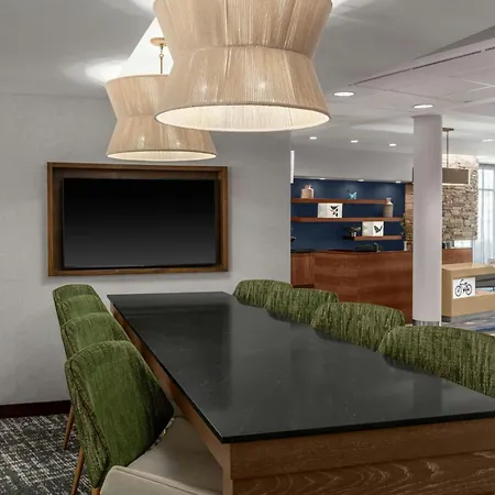 Fairfield Inn And Suites By Marriott Calhoun-3