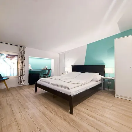 Chesscom Guesthouse-3