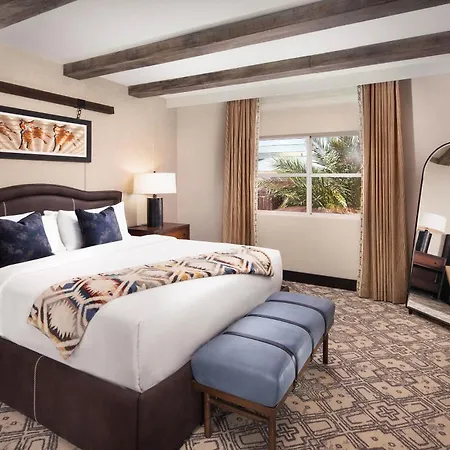 Silverton Casino Lodge-3
