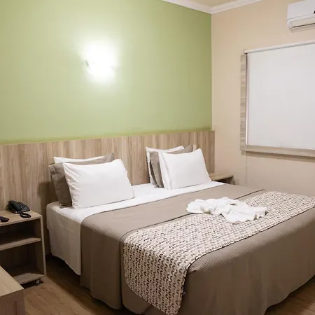 Hotel Jaguar-2
