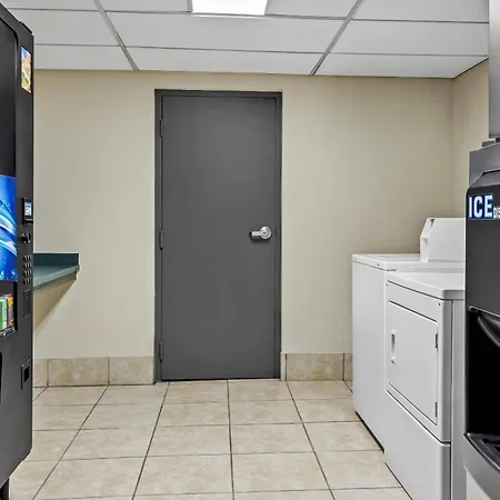 Quality Inn Oak Grove Fort Campbell-2