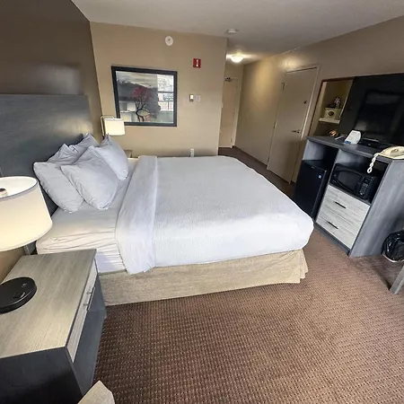 Ramada By Wyndham Sherwood Park-2