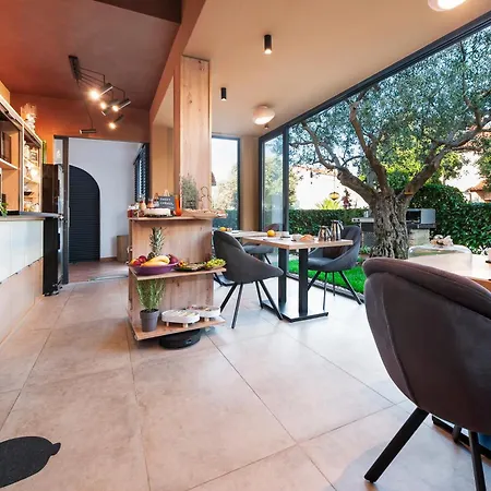 Villa Milli B&B-3