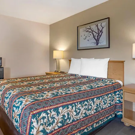 Rodeway Inn Albany-3