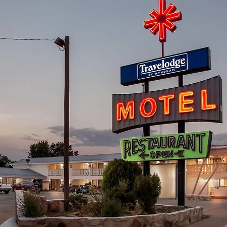Travelodge By Wyndham Las Vegas Nm-2
