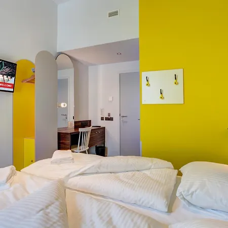 Meininger Hotel Bruxelles Gare Du Midi-3