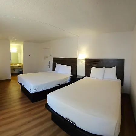 Cathedral Hill Hotel-2