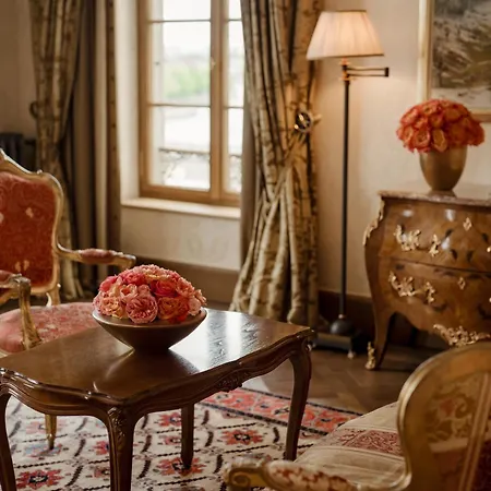 Grand Hotel LES TROIS ROIS-2