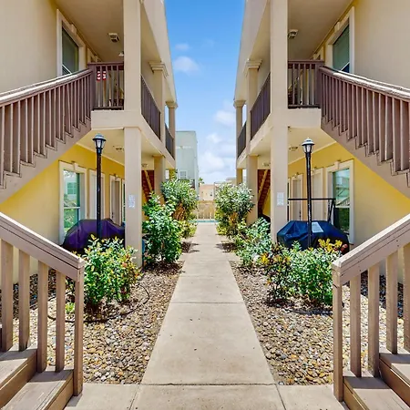 Escape Condominiums #2-2