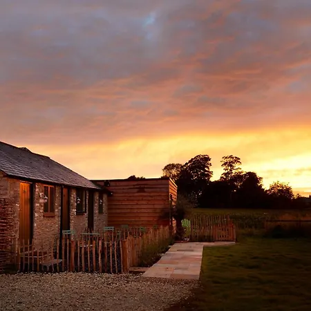 Artist Residence Oxfordshire-3