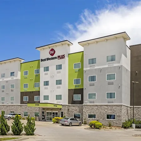 Best Western Plus Mid County-2