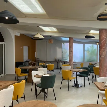 Best Western Plus Soleil et Jardin-3