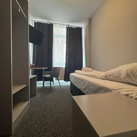 Hotel Central Hannover-2