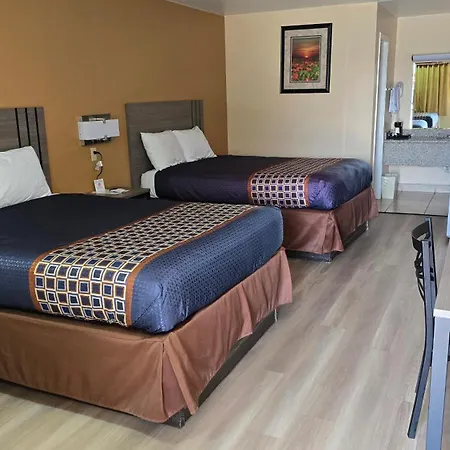 Texan Inn And Suites Monahans-3