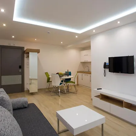 Adrion Aparthotel-2