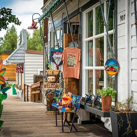 Spirit Lake Lodge-2