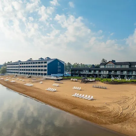 The Beach Haus - Traverse City-2