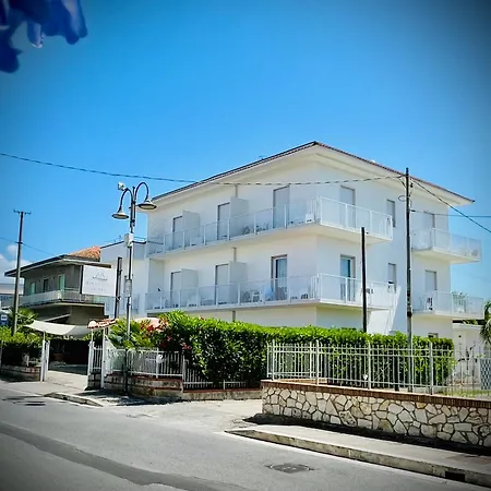Minturnae Hotel-2