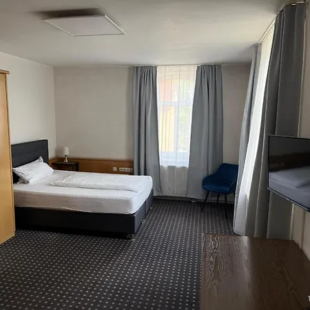 Hotel in-3