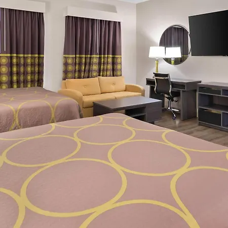 Super 8 By Wyndham Fort Worth Stockyards-2