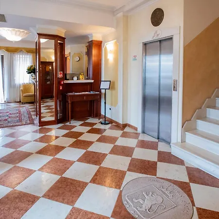 Hotel Russo Palace-2