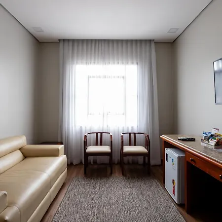 Hotel Carlton Plaza-2