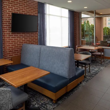 Hyatt Place Chicago Midway Airport-3