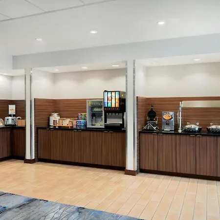 Fairfield Inn & Suites By Marriott Cincinnati Uptown/University Area-2