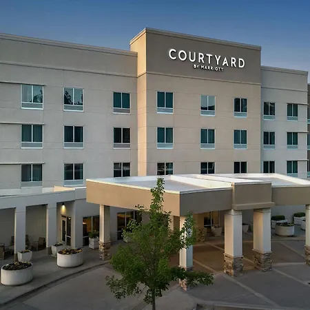 Courtyard By Marriott Atlanta Kennesaw-3
