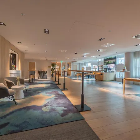 Crowne Plaza Utrecht - Central Station By Ihg-3