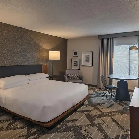 Sheraton Albuquerque Airport Hotel-2