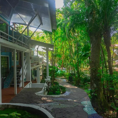 Hotel Verde Mar Direct Beach Access-3