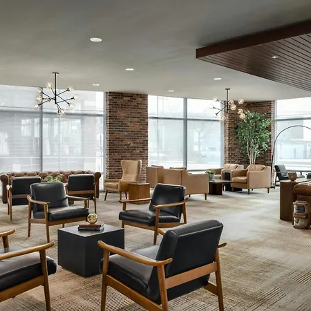 Courtyard By Marriott Portland Downtown/Waterfront-2