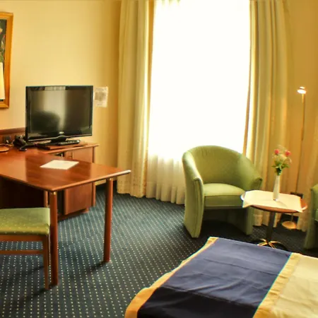 Victoria Hotel-2