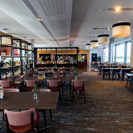 Clarion Hotel Bergen Airport-2