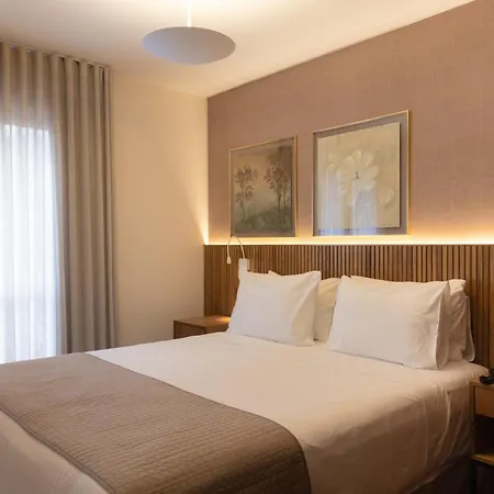 Regent Park Suite Hotel-3