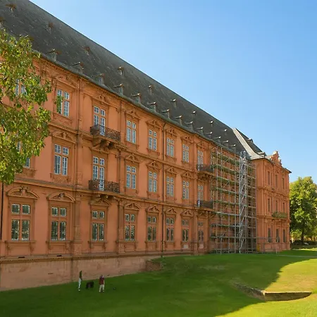 Mainzer Hof-2