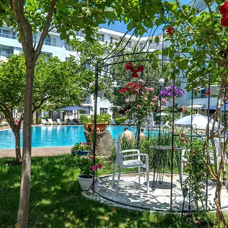 Yassen Holiday Village-2