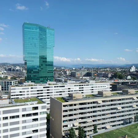 Renaissance Zurich Tower Hotel-3
