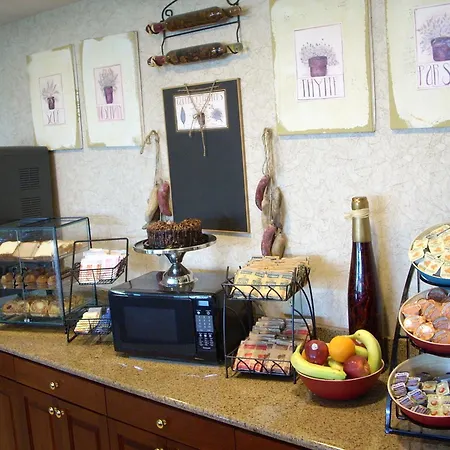 Best Western Plus Bessemer-3