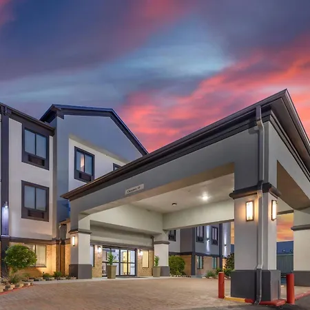 Comfort Inn & Suites Schulenburg-3