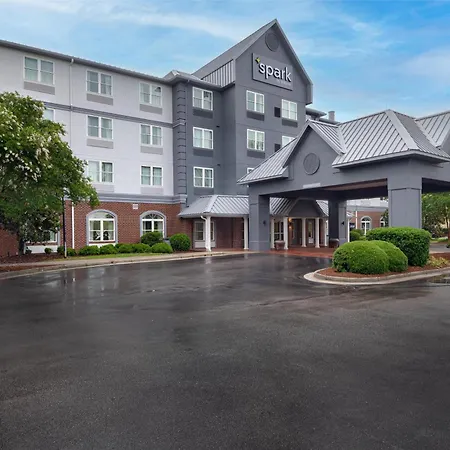 Spark By Hilton Summerville-3
