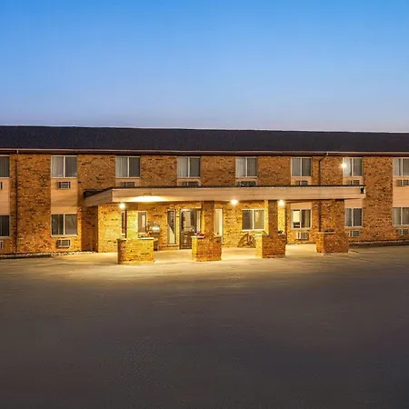 Baymont By Wyndham Manistee-3
