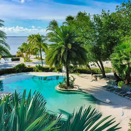 Largo Resort-3